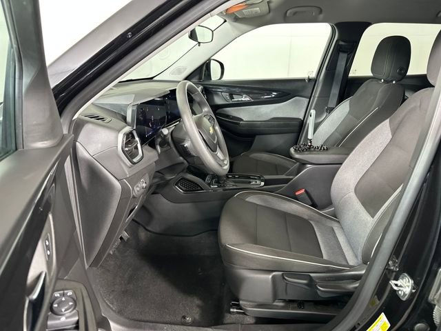 Used 2024 Chevrolet TrailBlazer LT image 11