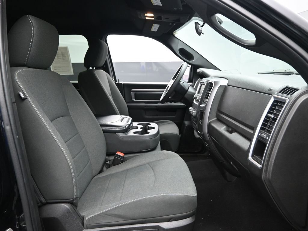 Used 2024 RAM 1500 Classic Warlock image 28