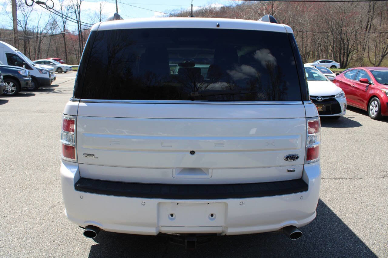 Used 2016 Ford Flex SEL w/ Equipment Group 202A image 9