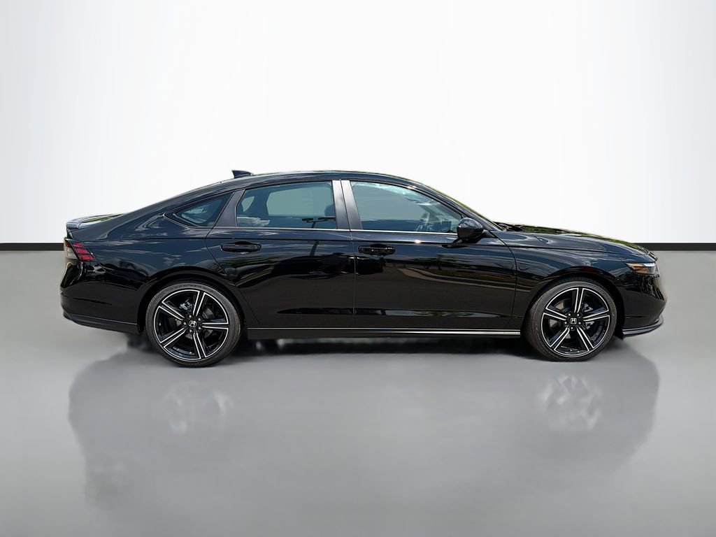 Used 2026 Honda Accord Sport image 4