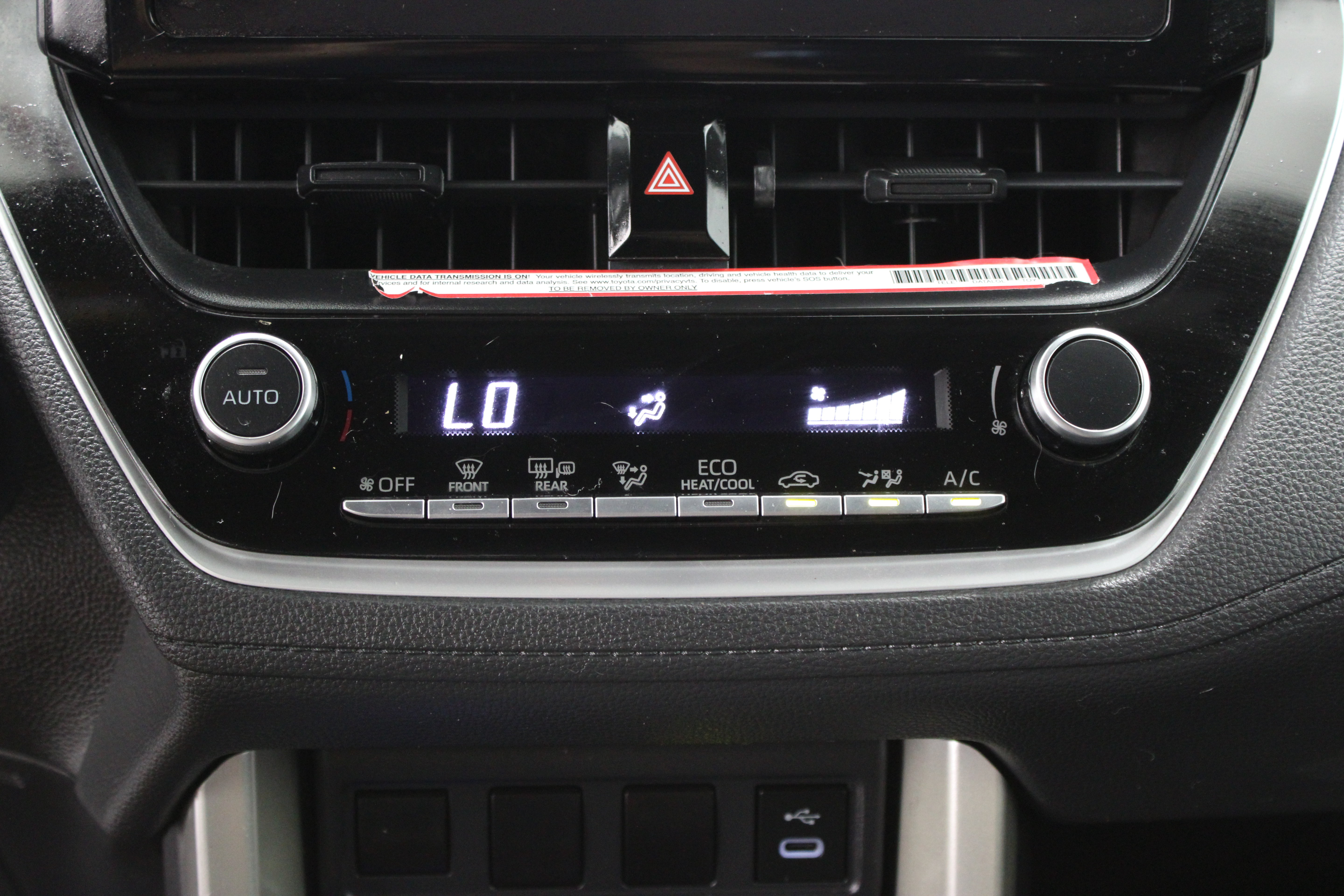 Certified 2024 Toyota Corolla Cross AWD Hybrid image 19