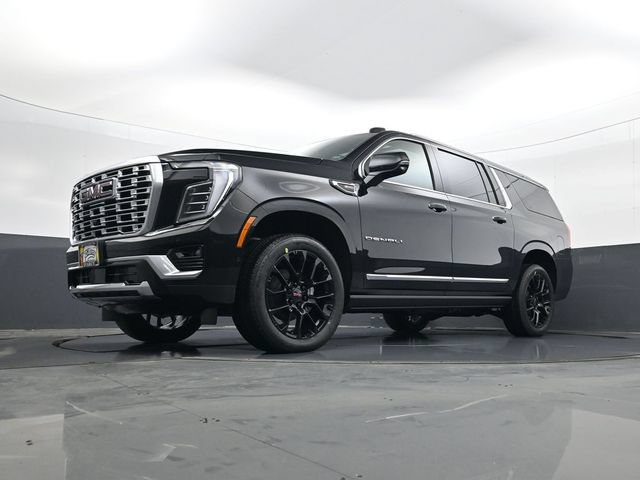 New 2026 GMC Yukon XL Denali w/ Sun & Power Step Package AWD/4WD image 22