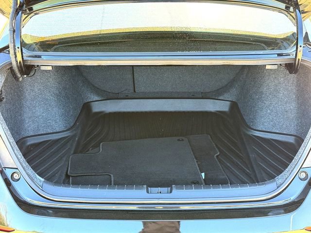 Used 2022 Honda Accord Touring image 7