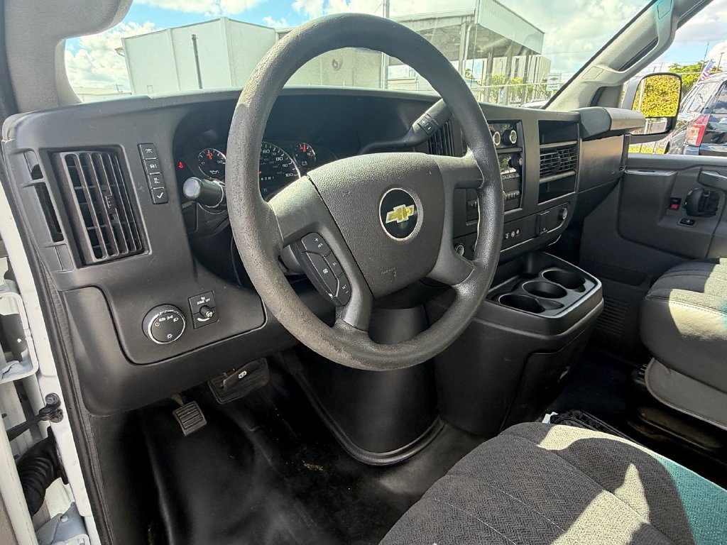 Used 2019 Chevrolet Express 2500 w/ Driver Convenience Package RWD image 10
