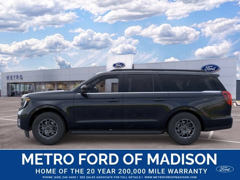 New 2026 Ford Expedition Max Active AWD/4WD image 3