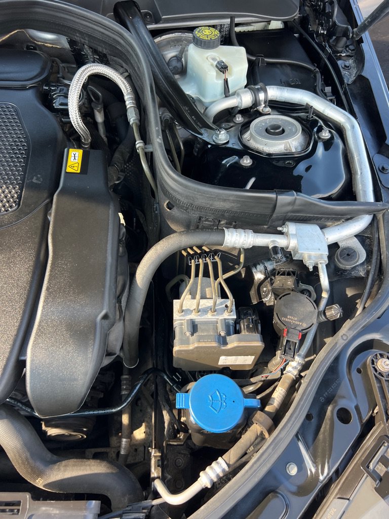 Used 2014 Mercedes-Benz E 350 Sedan image 43