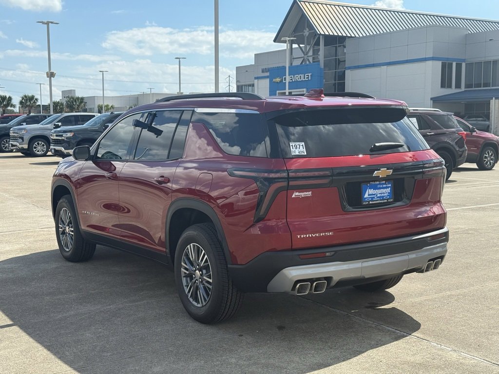 New 2026 Chevrolet Traverse LT image 14
