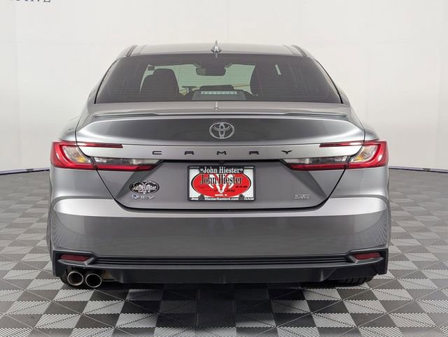 Used 2026 Toyota Camry SE w/ Convenience Package image 6