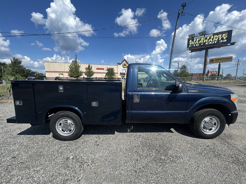 Used 2015 Ford F250 XL RWD image 4
