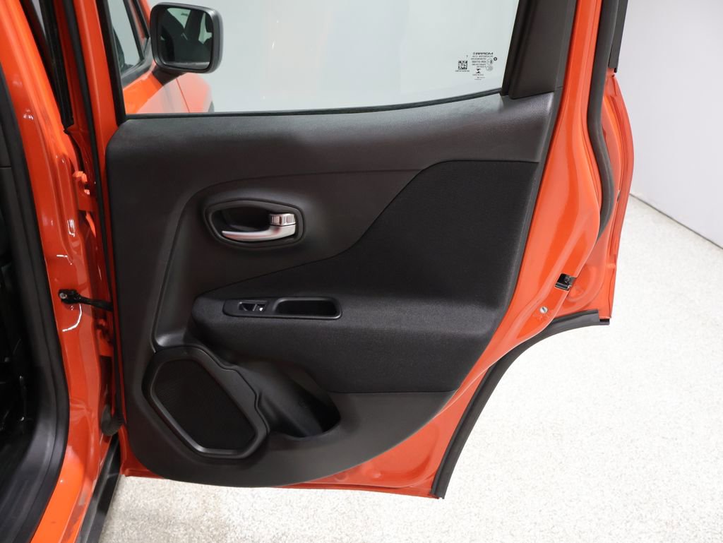 Used 2020 Jeep Renegade Sport image 21