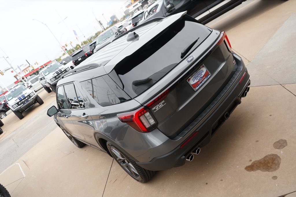 New 2026 Ford Explorer ST AWD/4WD image 12