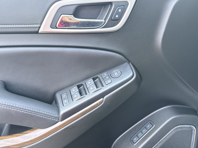 Used 2019 GMC Yukon XL Denali w/ Denali Ultimate Package AWD/4WD image 23