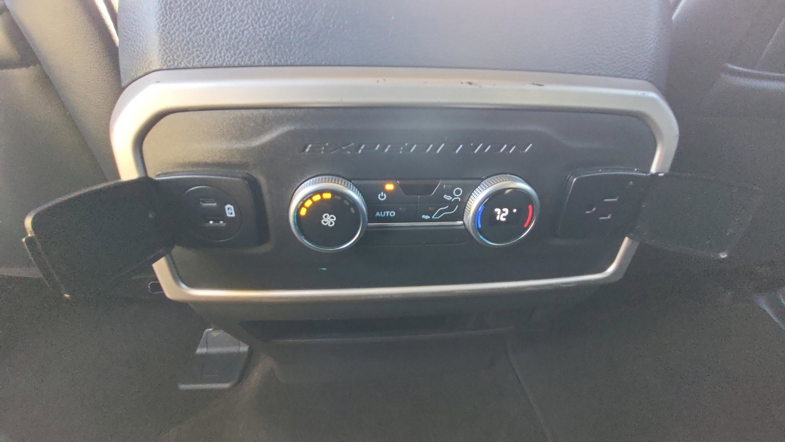 Certified 2022 Ford Expedition XLT image 14