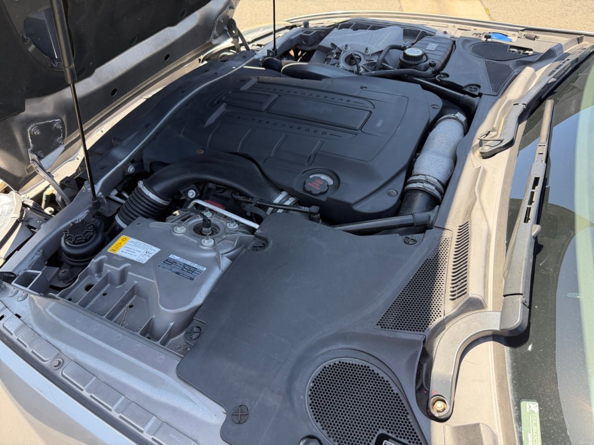Used 2009 Jaguar XKR R image 20