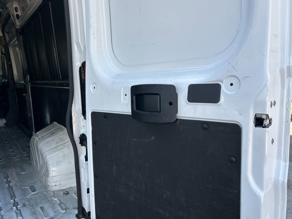 Used 2025 RAM ProMaster 2500 w/ Convenience Group FWD image 33