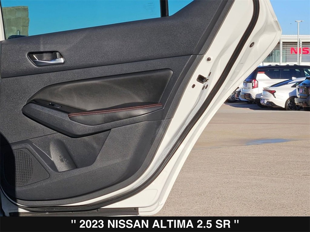 Used 2023 Nissan Altima 2.5 SR image 28