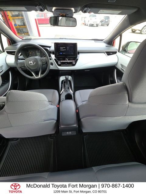 Used 2025 Toyota Corolla SE w/ Convenience Package image 14