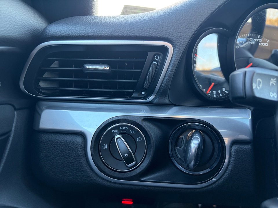 Used 2017 Porsche 911 Carrera S image 24