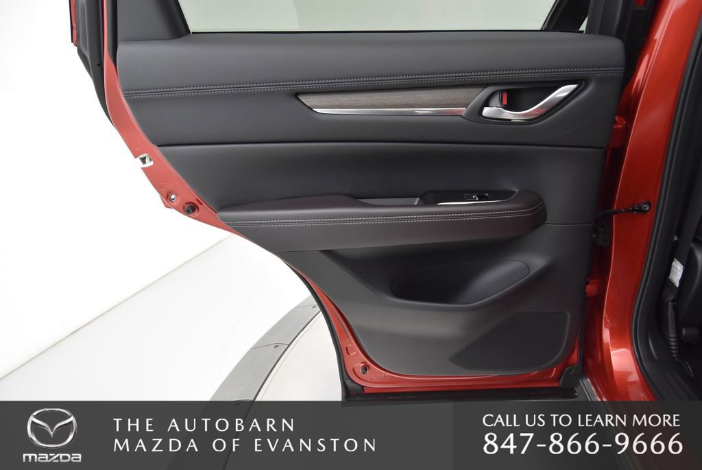 Used 2025 MAZDA CX-5 Signature image 33