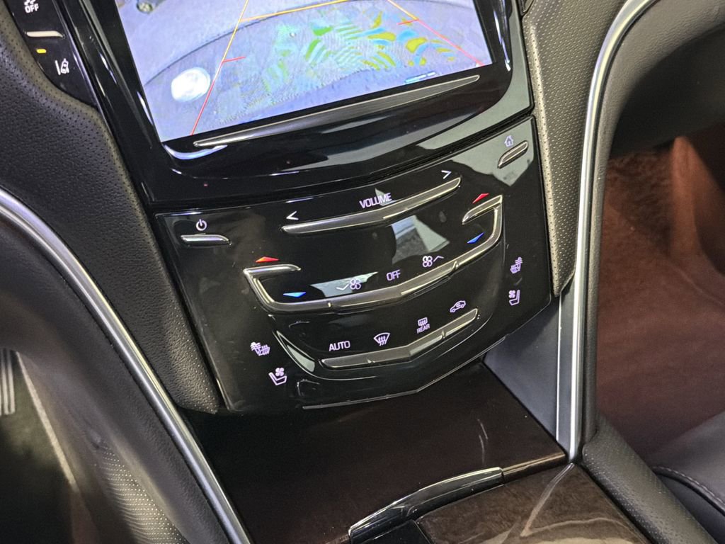 Used 2013 Cadillac XTS Luxury w/ Driver Awareness Package image 24