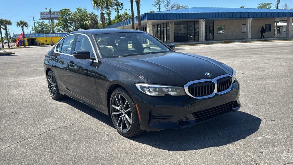 Used 2019 BMW 330i Sedan w/ Driving Assistance Package image 7