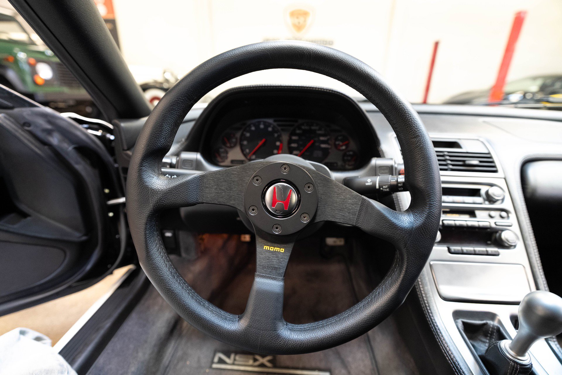 Used 2003 Acura NSX T image 70