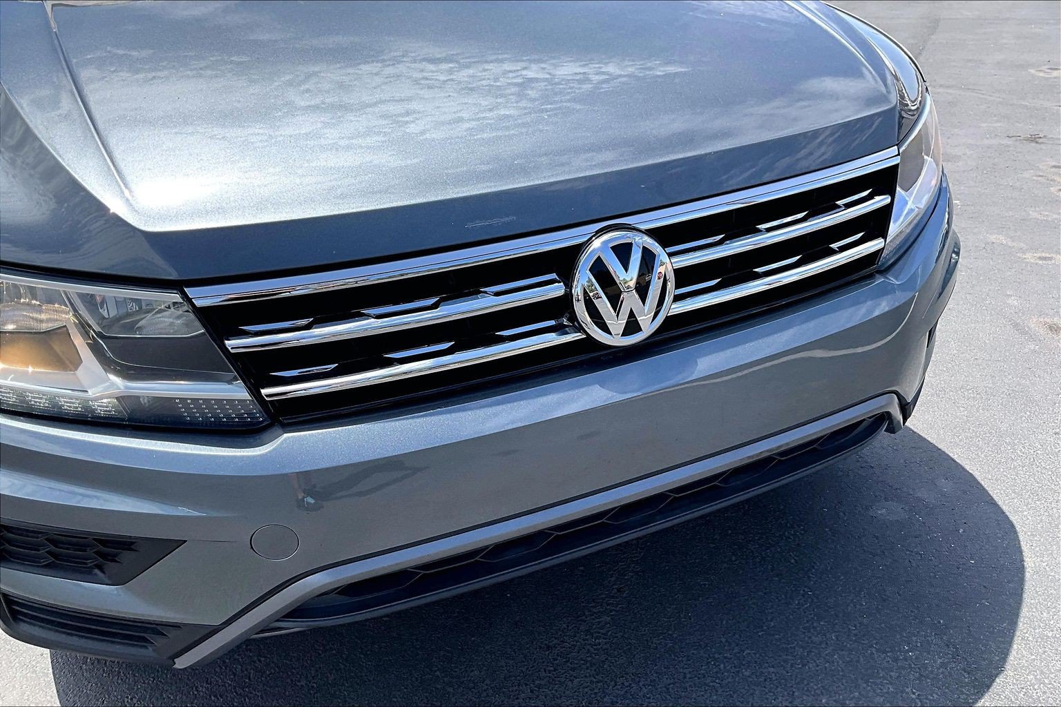 Used 2019 Volkswagen Tiguan S FWD image 28