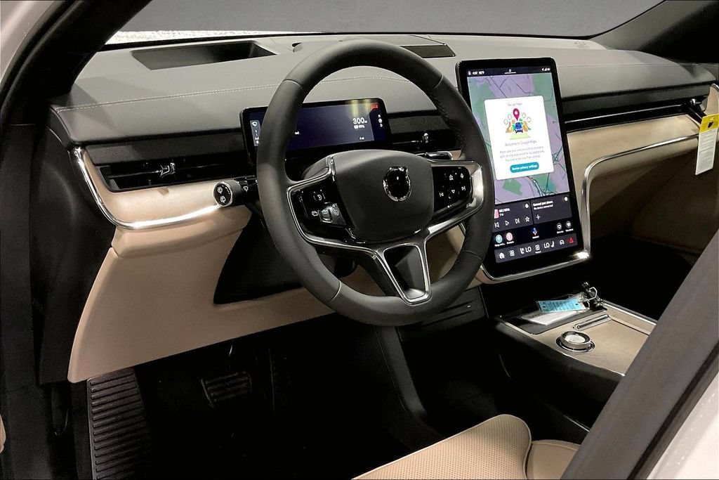 New 2026 Volvo EX90 Plus AWD/4WD image 7