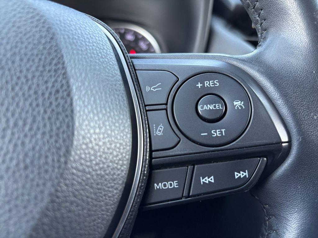 Used 2019 Toyota RAV4 XLE Premium w/ Cold Weather Package image 17