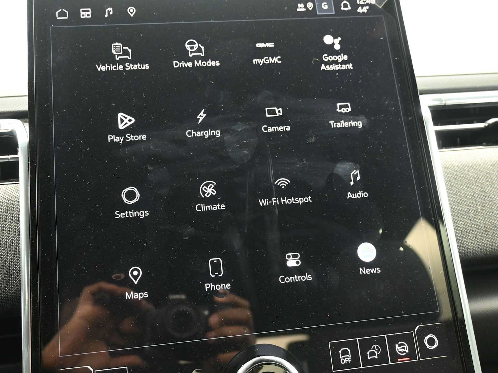 New 2026 GMC Sierra EV Elevation AWD/4WD image 15