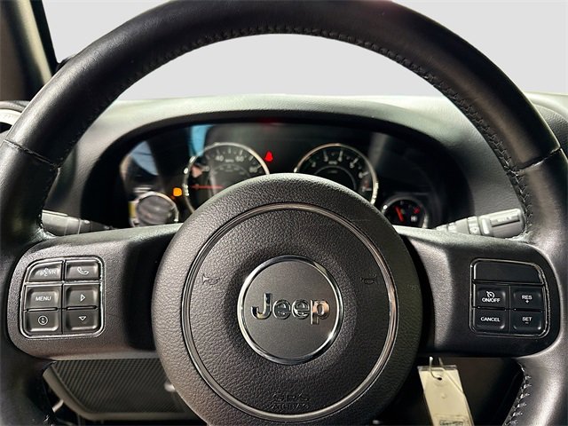 Used 2013 Jeep Wrangler Unlimited Rubicon w/ Dual Top Group image 13