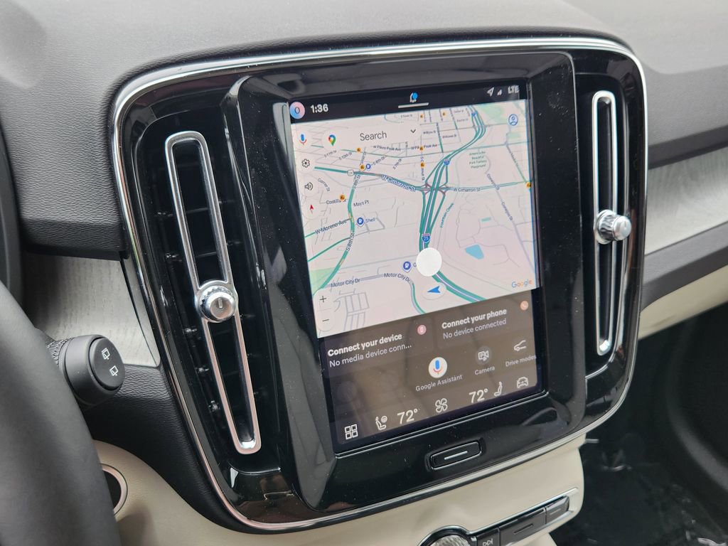 New 2026 Volvo XC40 B5 Ultra w/ Climate Package AWD/4WD image 8