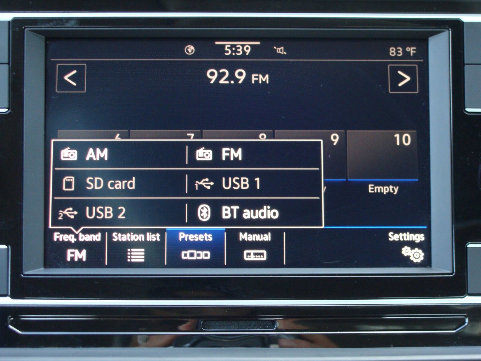 Used 2021 Volkswagen Jetta SE w/ SE Cold Weather Package image 17