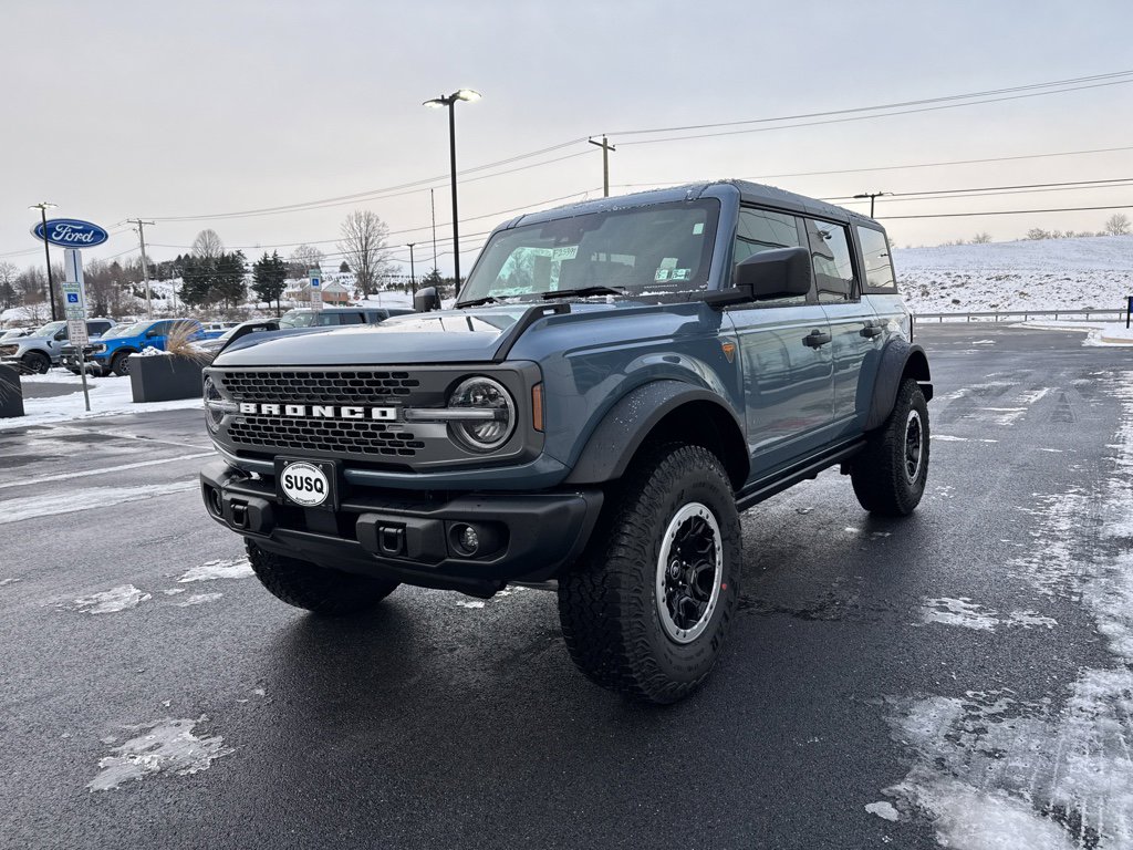 New 2025 Ford Bronco Badlands w/ Sasquatch Package AWD/4WD image 16
