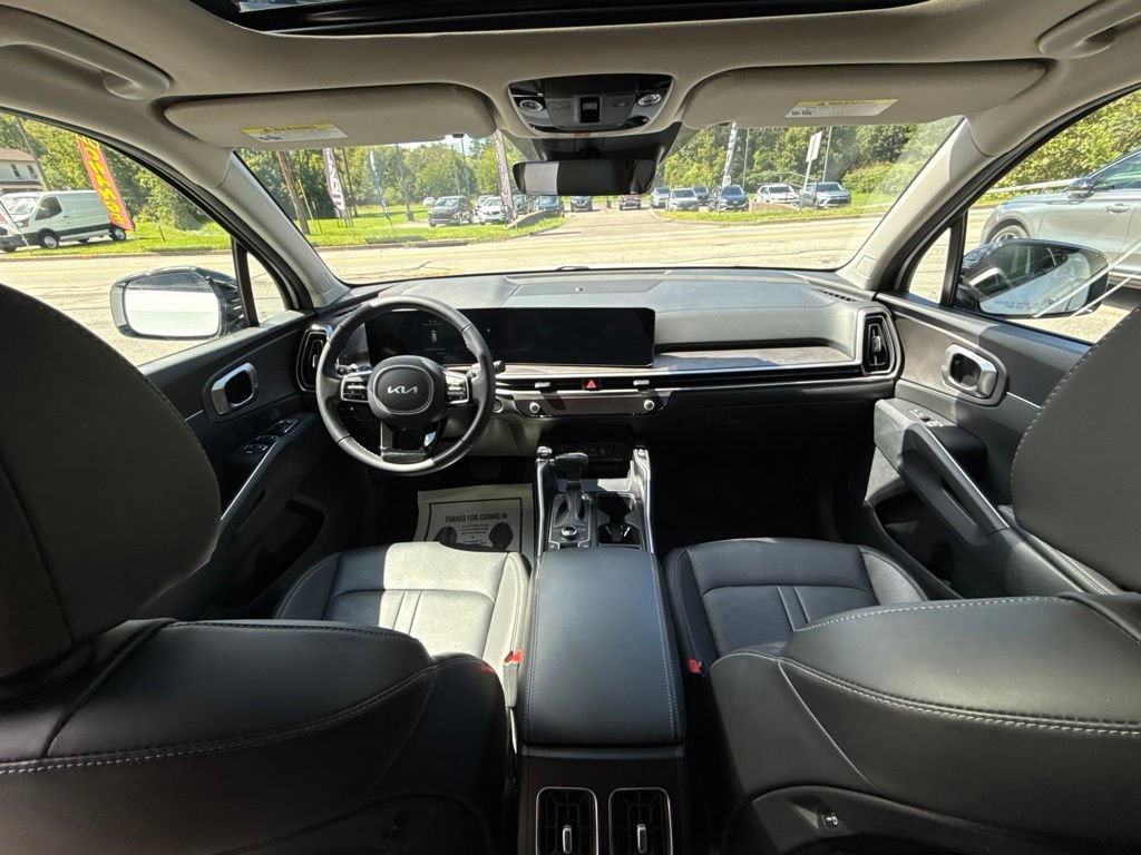 Used 2024 Kia Sorento X-Line EX AWD/4WD image 12