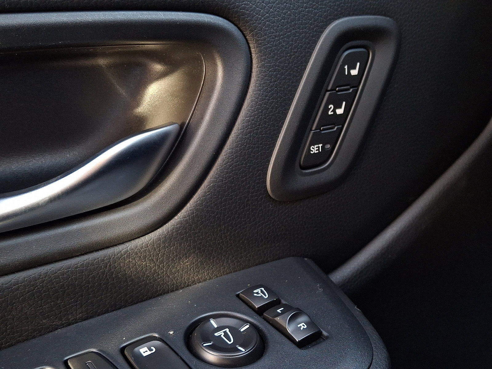 Used 2024 Honda Pilot Elite image 26