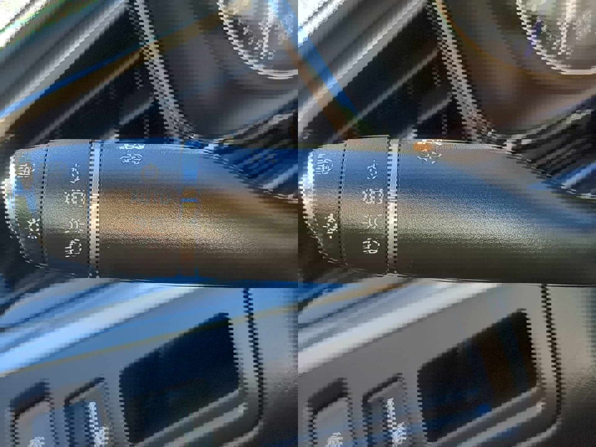 Used 2025 Cadillac XT5 Premium Luxury image 57