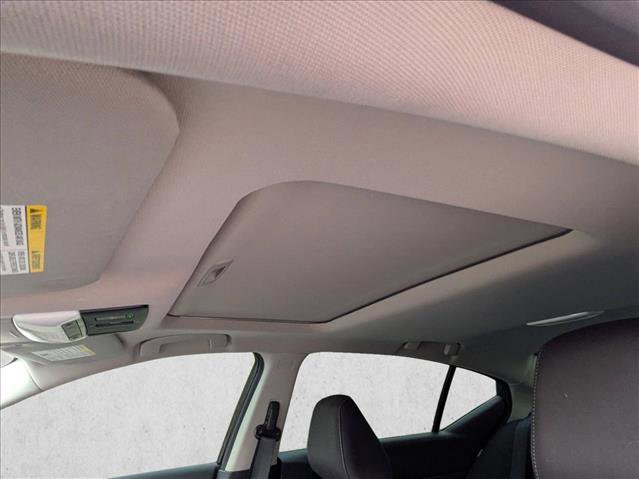 Used 2023 Nissan Altima 2.5 SV w/ SV Premium Package image 21