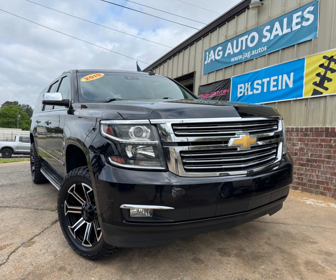 Used 2019 Chevrolet Suburban Premier AWD/4WD image 2