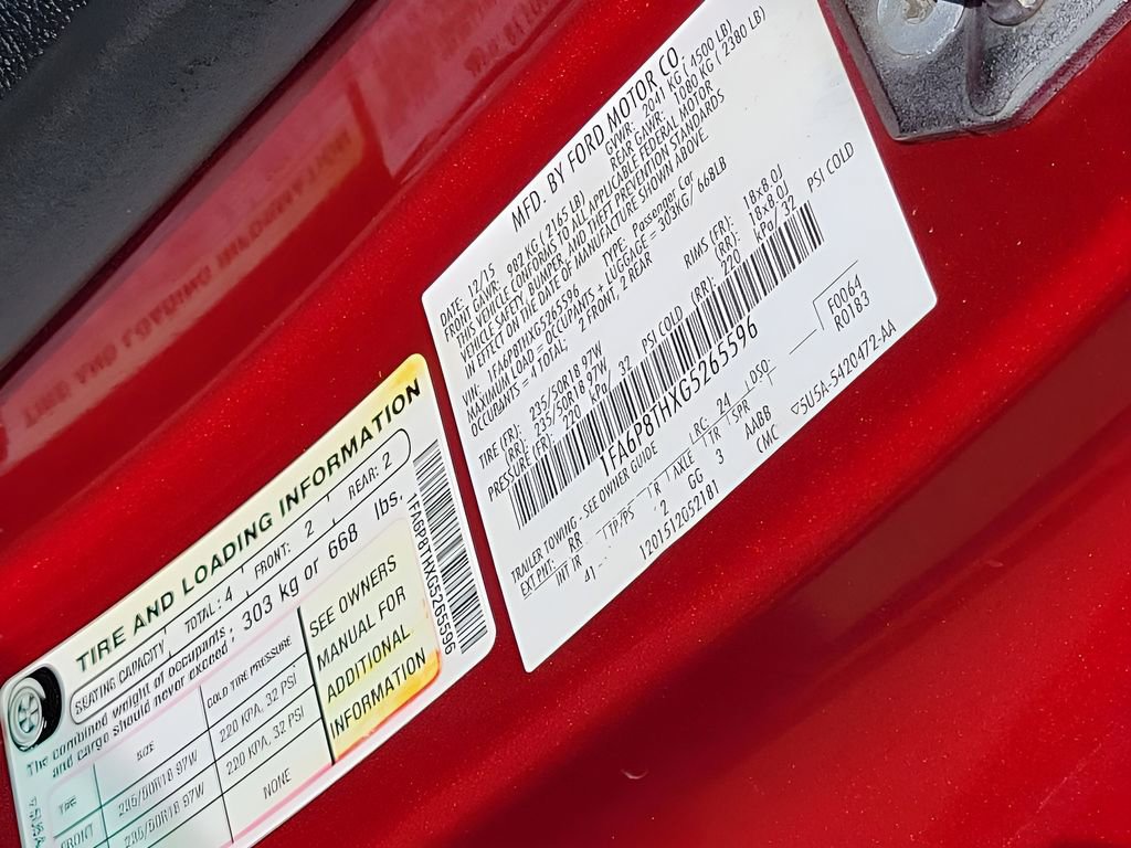 Used 2016 Ford Mustang Premium image 32