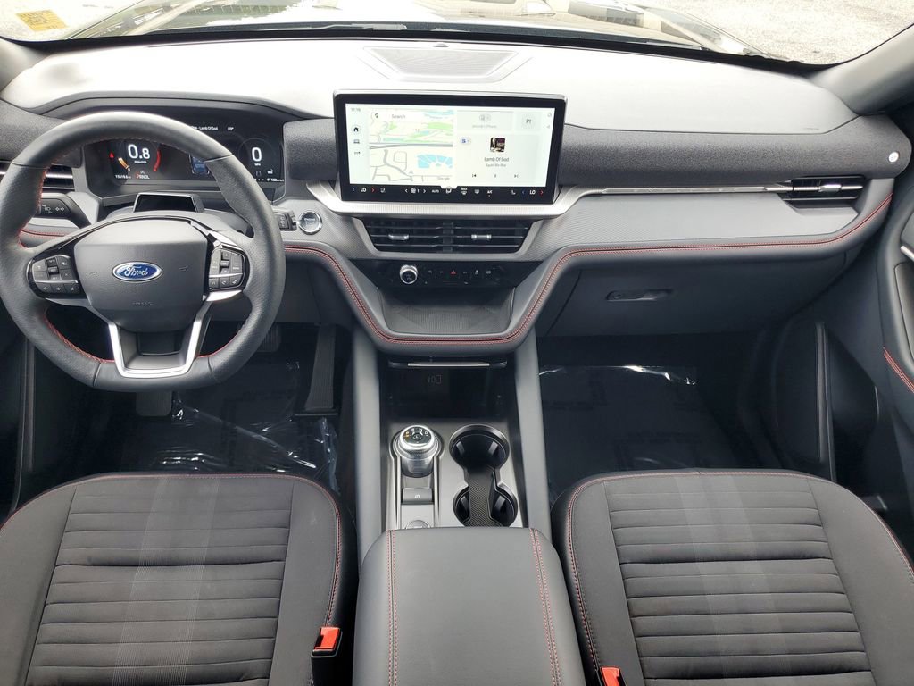Used 2025 Ford Explorer ST-Line w/ ST-Line Street Pack AWD/4WD image 25