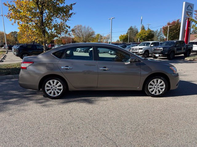 Used 2015 Nissan Sentra SV FWD image 5