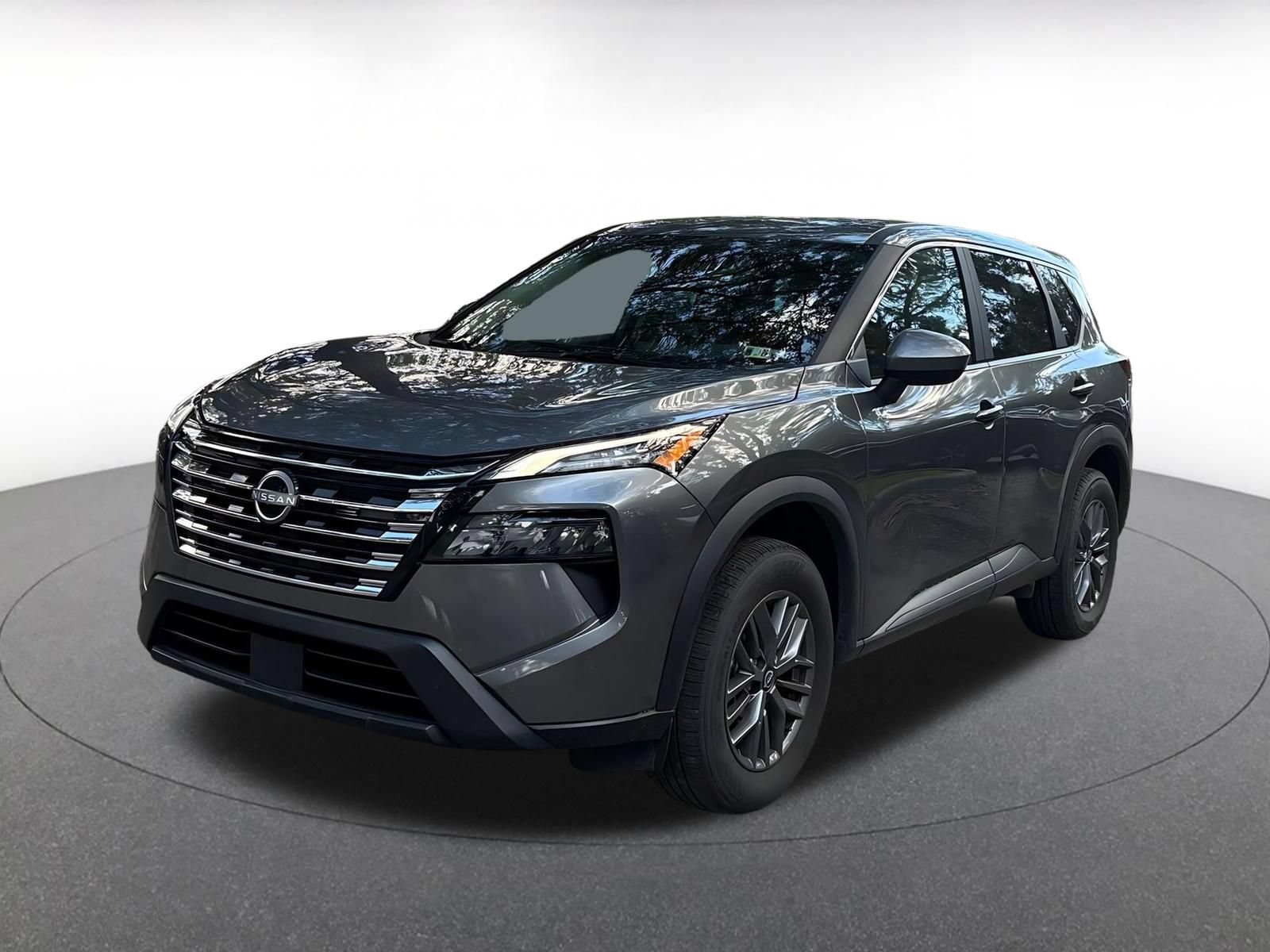 Used 2026 Nissan Rogue SV AWD/4WD image 7