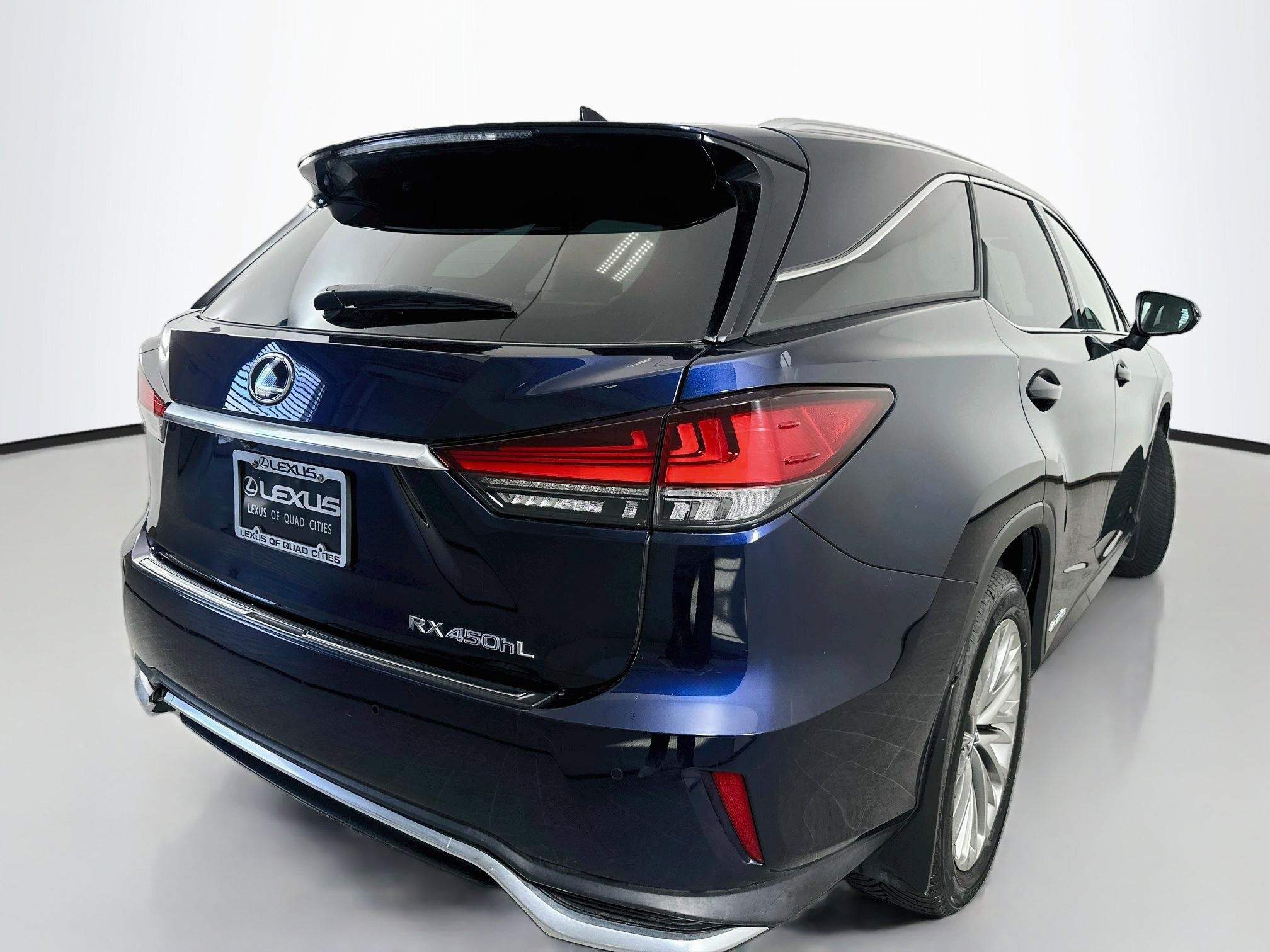Used 2020 Lexus RX 450hL Luxury w/ Accessory Package AWD/4WD image 7