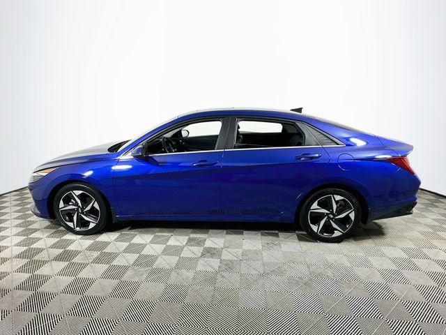 Used 2023 Hyundai Elantra Limited FWD image 6