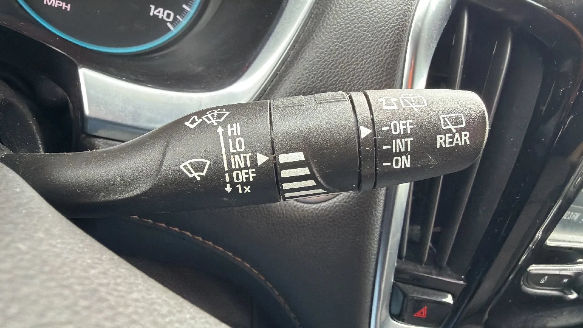 Used 2019 Chevrolet Traverse LS FWD image 12
