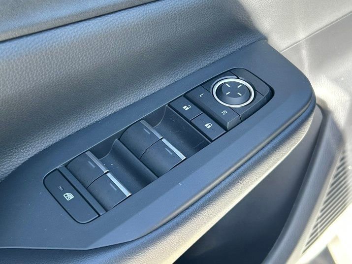 New 2026 Toyota Prius XSE image 22