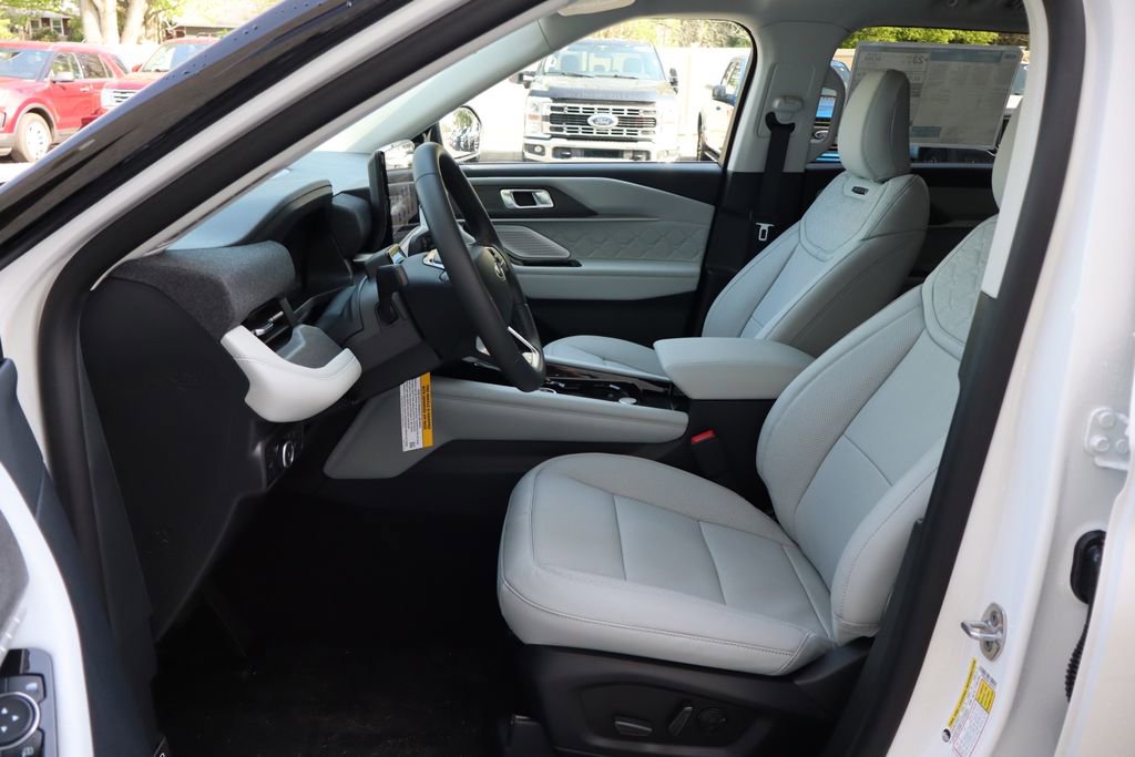 New 2026 Ford Explorer Platinum AWD/4WD image 25