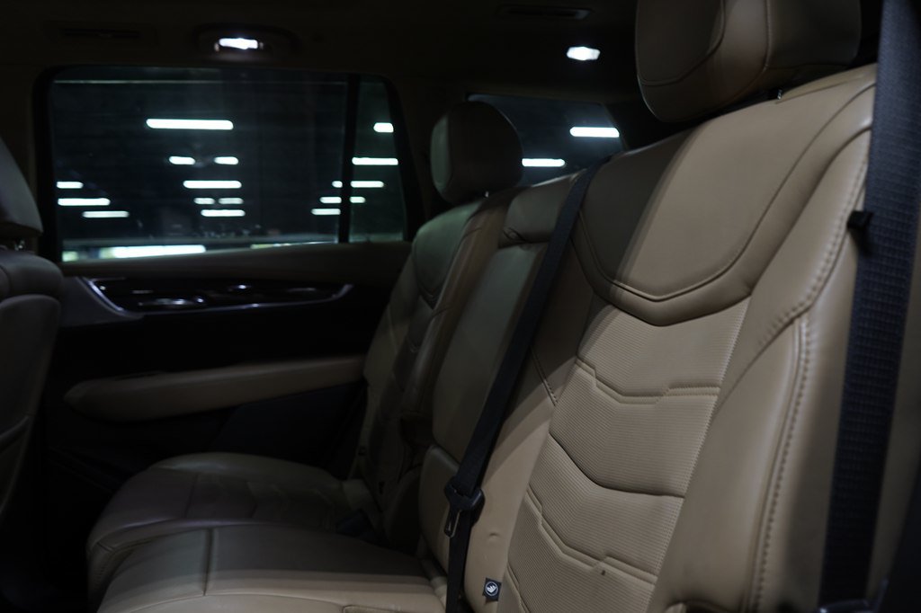 Used 2020 Cadillac XT6 Premium Luxury w/ Platinum Package FWD image 60