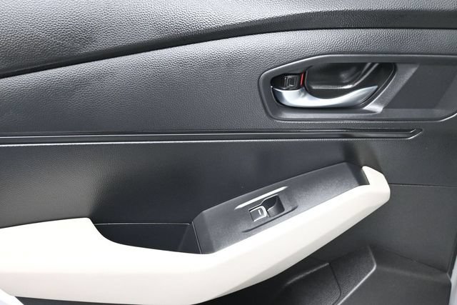 Used 2025 Honda Accord SE image 10